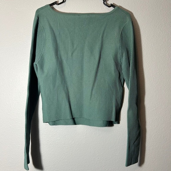 And Now This Ribbed Knit Top Square Neck Long Sleeve Green Casual Size L NWT - Picture 3 of 6